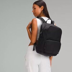 New Lululemon Everywhere Backpack